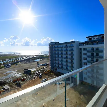 Lotus Seaview Qerret Apartament *
